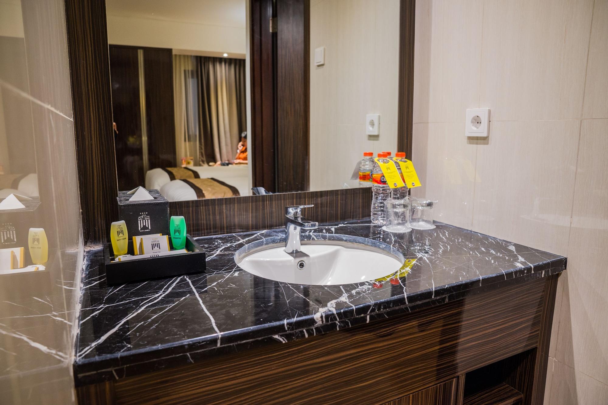 The Atrium Hotel & Resort Yogyakarta Melati Eksteriør bilde