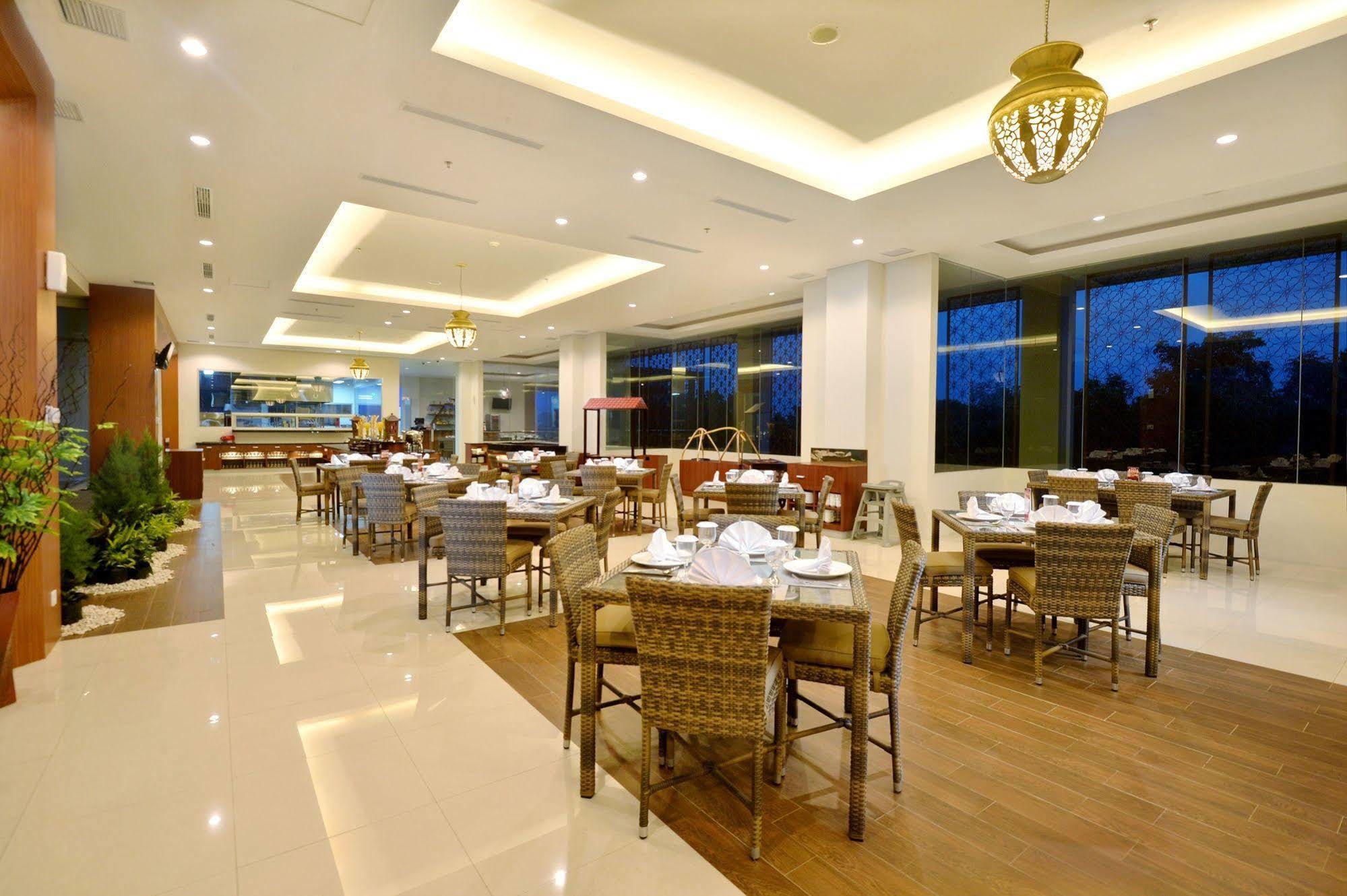 The Atrium Hotel & Resort Yogyakarta Melati Eksteriør bilde